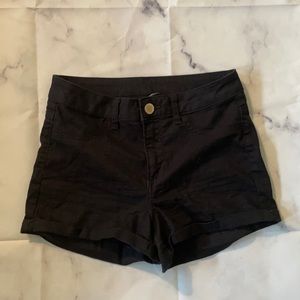 H&M black shorts